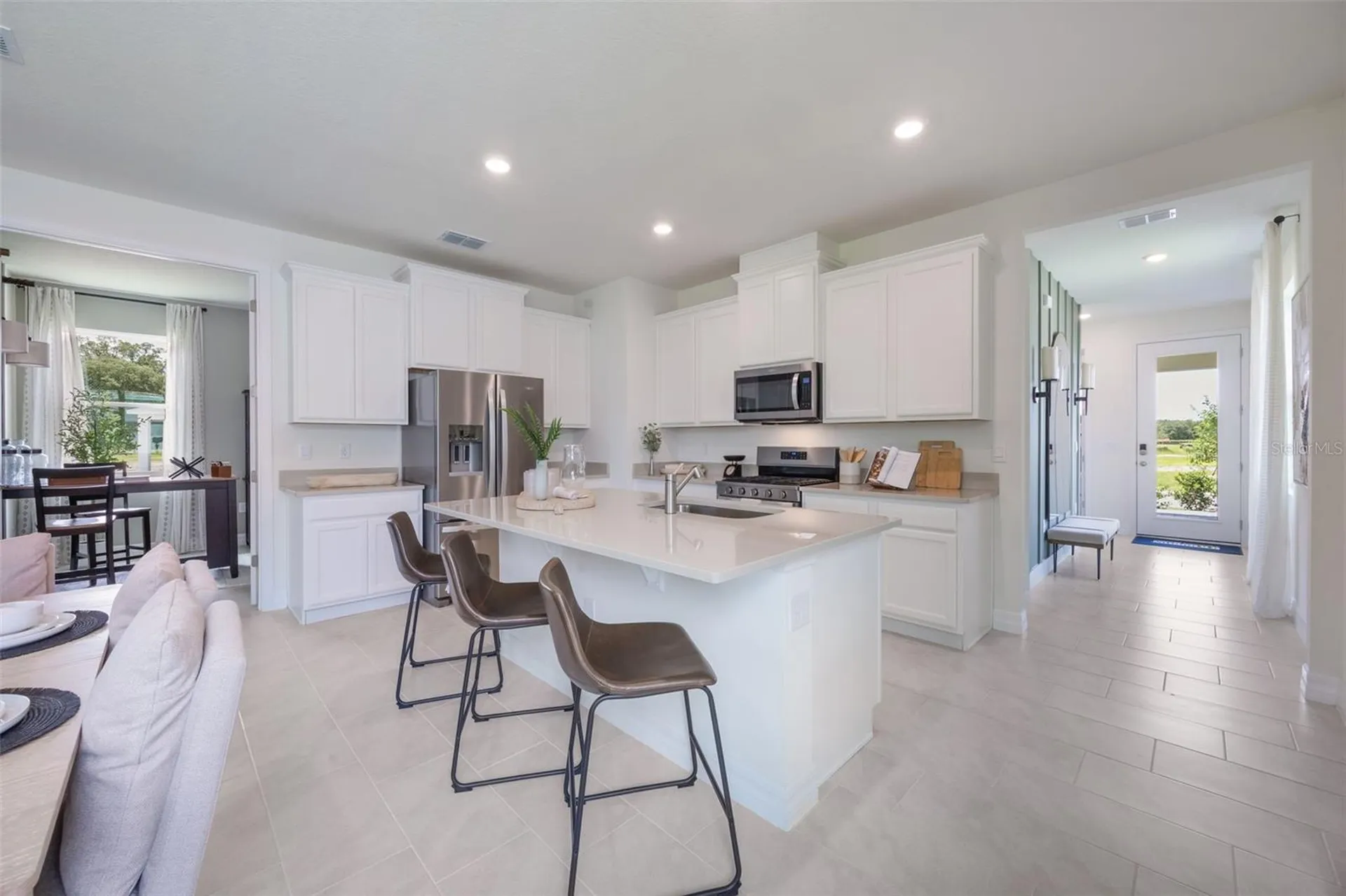 3961 Kennebunk Loop Mount Dora FL 32757