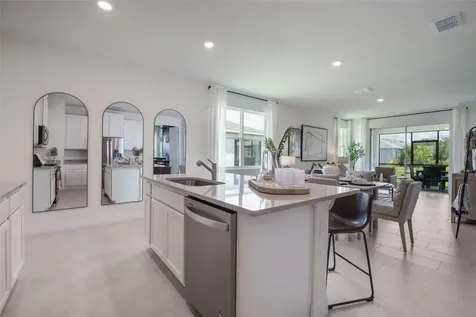 3961 Kennebunk Loop Mount Dora FL 32757
