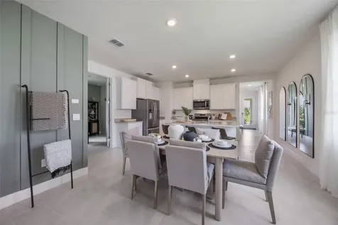 3961 Kennebunk Loop Mount Dora FL 32757