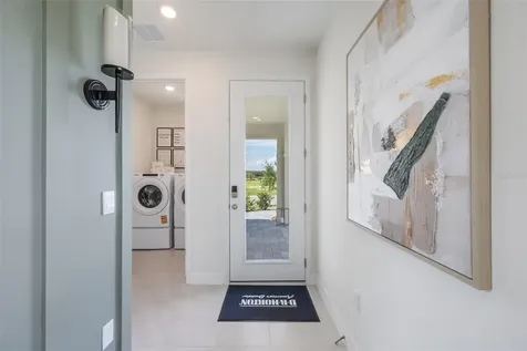 3961 Kennebunk Loop Mount Dora FL 32757