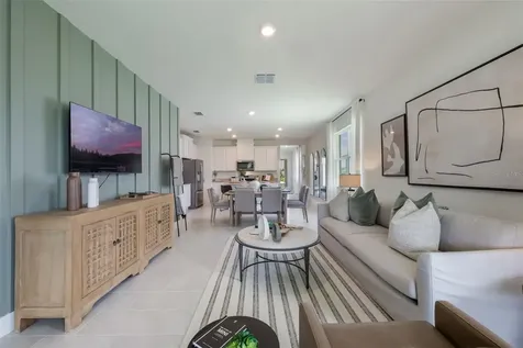 3961 Kennebunk Loop Mount Dora FL 32757