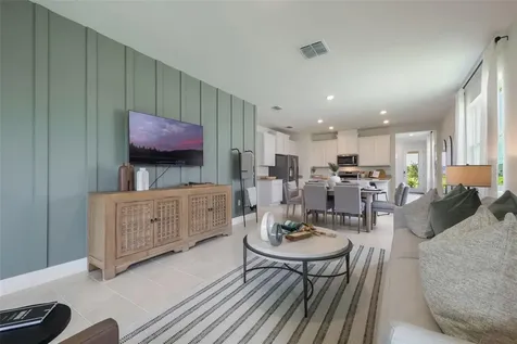 3961 Kennebunk Loop Mount Dora FL 32757