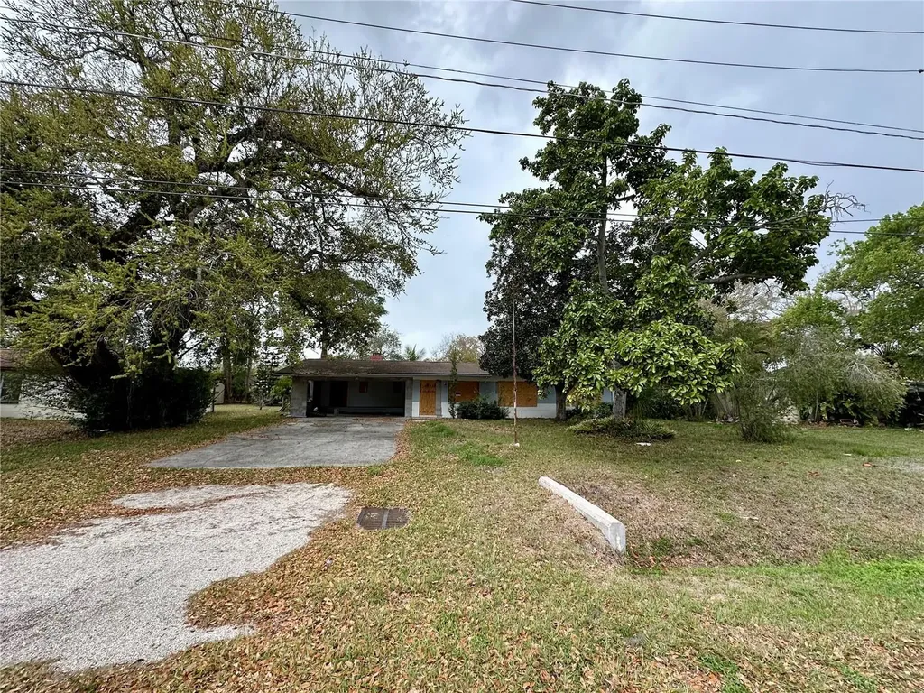 312 N Manhattan Avenue Tampa FL 33609