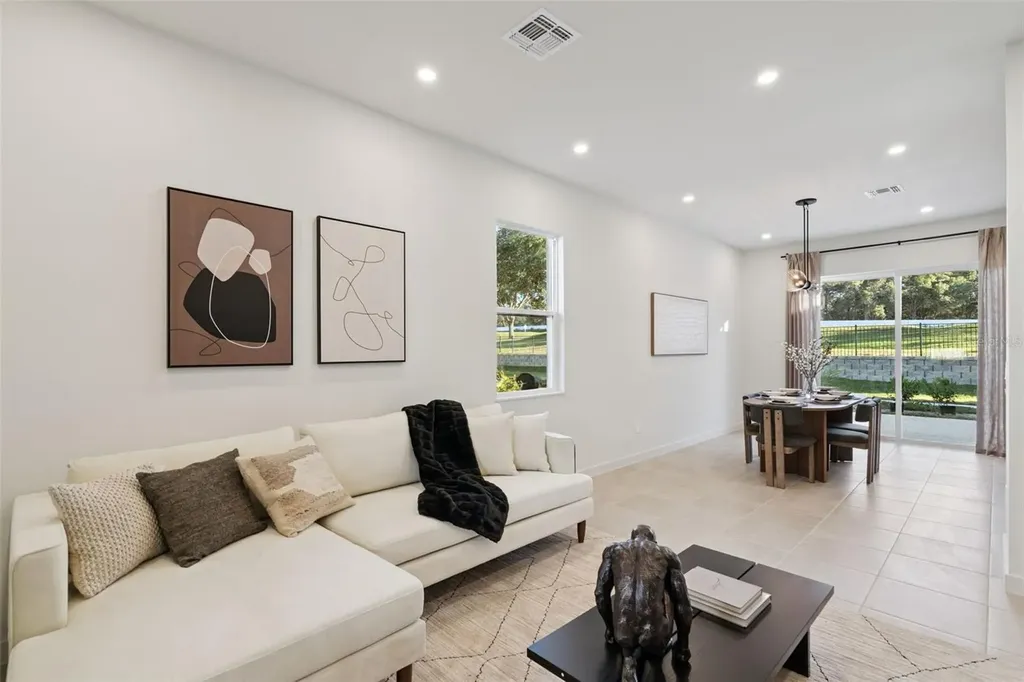323 Skyfield Court Lady Lake FL 32159