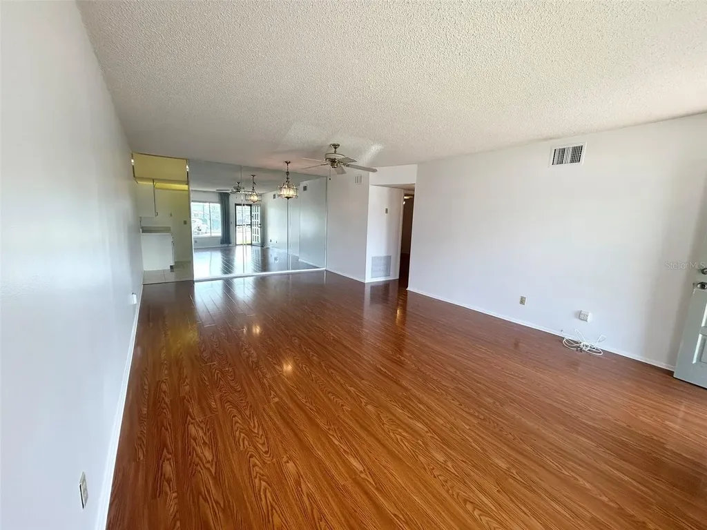 2400 Columbia Drive Clearwater FL 33763