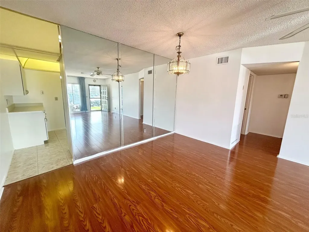 2400 Columbia Drive Clearwater FL 33763