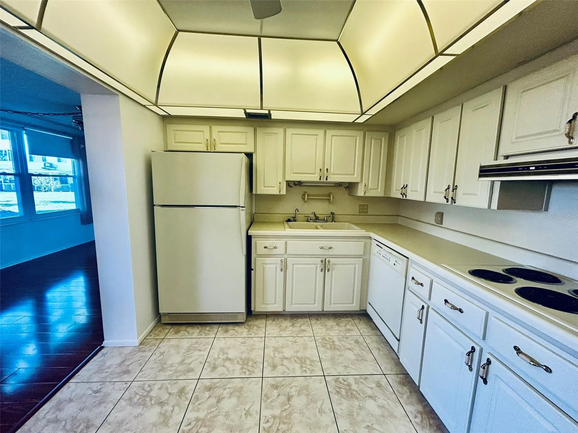 2400 Columbia Drive Clearwater FL 33763