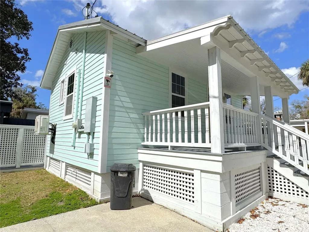 222 NE 1st Avenue Crystal River FL 34429