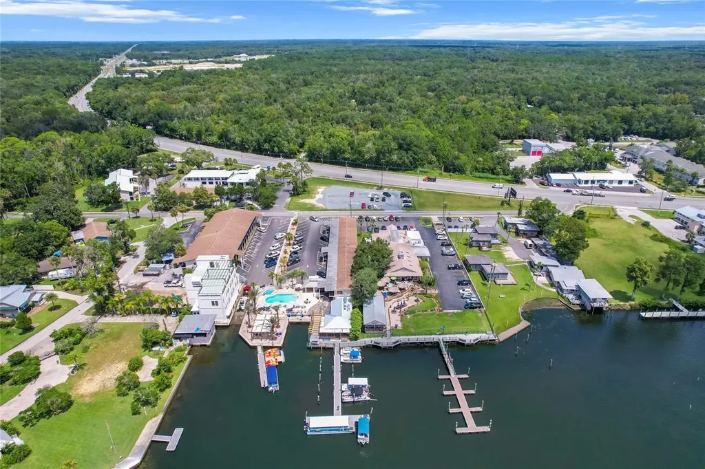 222 NE 1st Avenue Crystal River FL 34429