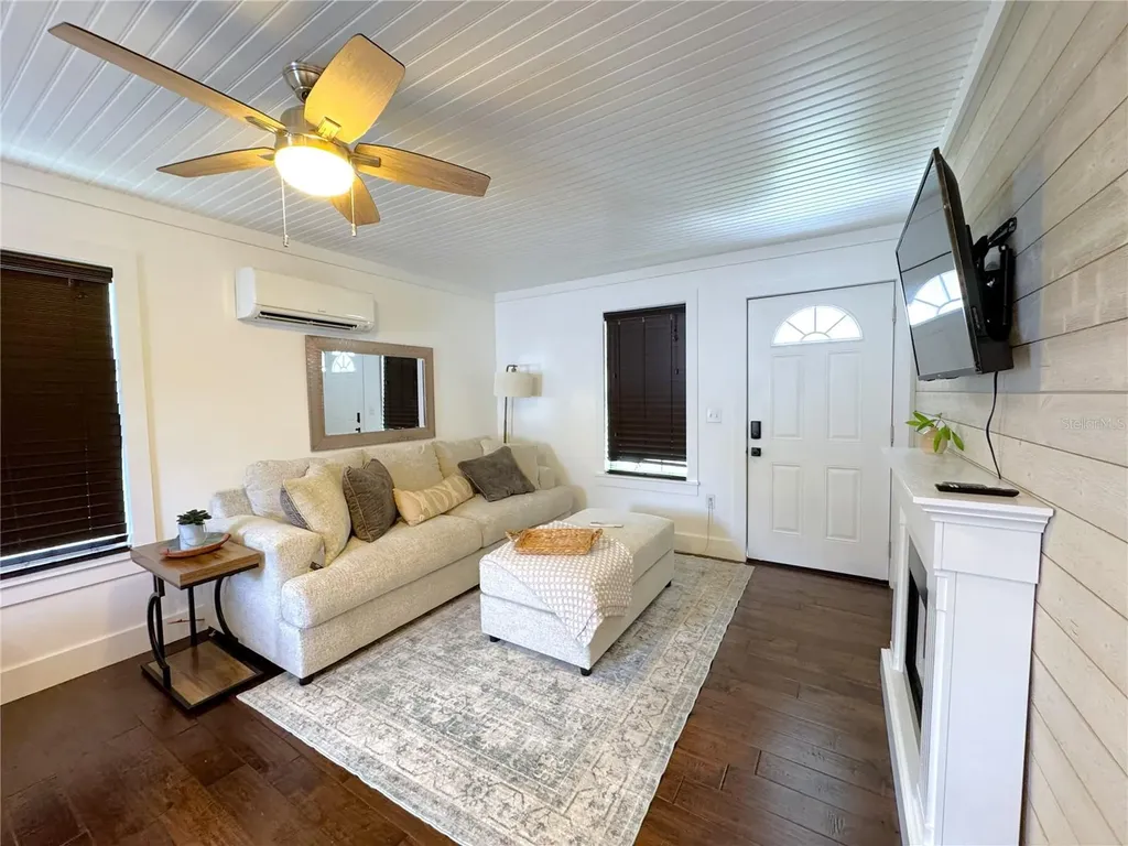 222 NE 1st Avenue Crystal River FL 34429