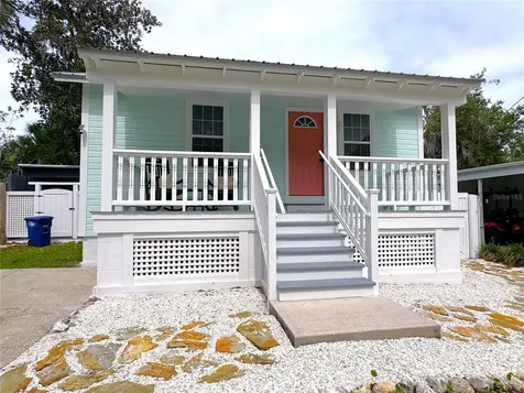 222 NE 1st Avenue Crystal River FL 34429