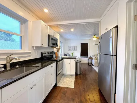 222 NE 1st Avenue Crystal River FL 34429