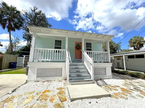 222 NE 1st Avenue Crystal River FL 34429