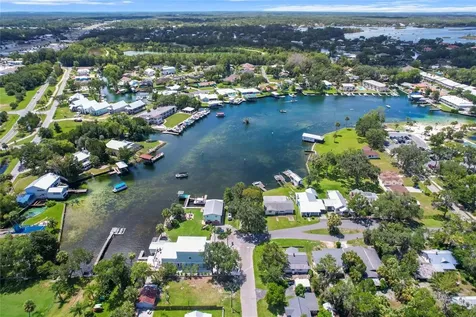 222 NE 1st Avenue Crystal River FL 34429