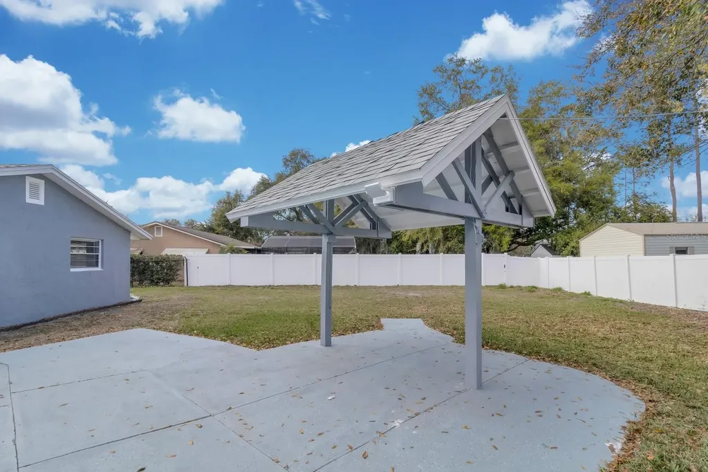 1495 Skyline Drive Kissimmee FL 34744