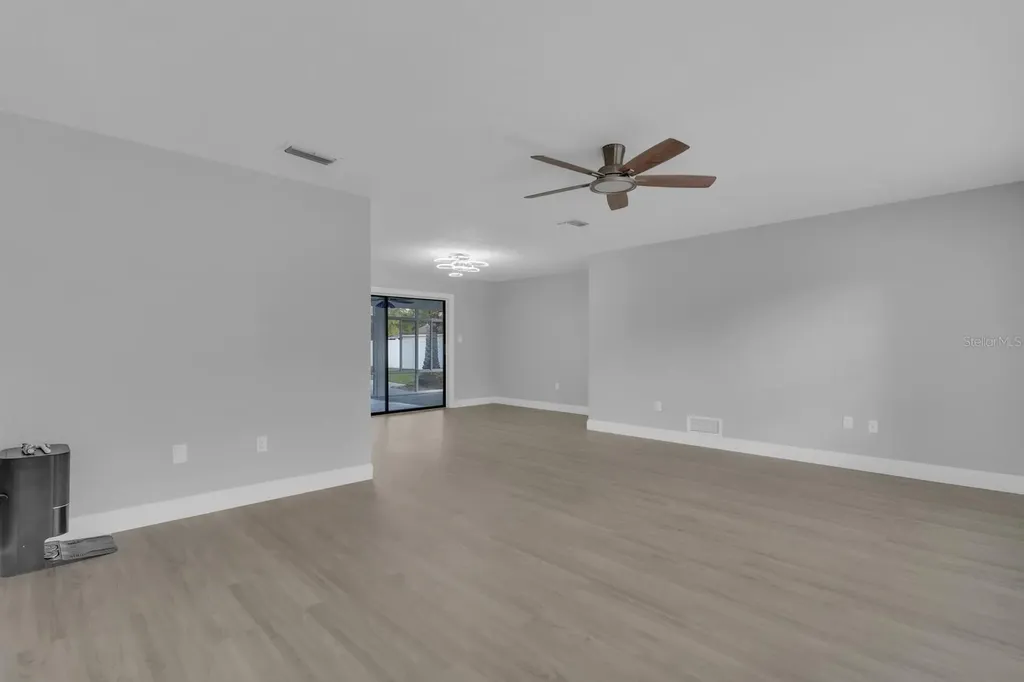 1495 Skyline Drive Kissimmee FL 34744