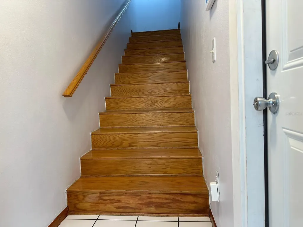5419 Sweetwater Terrace Circle Tampa FL 33634