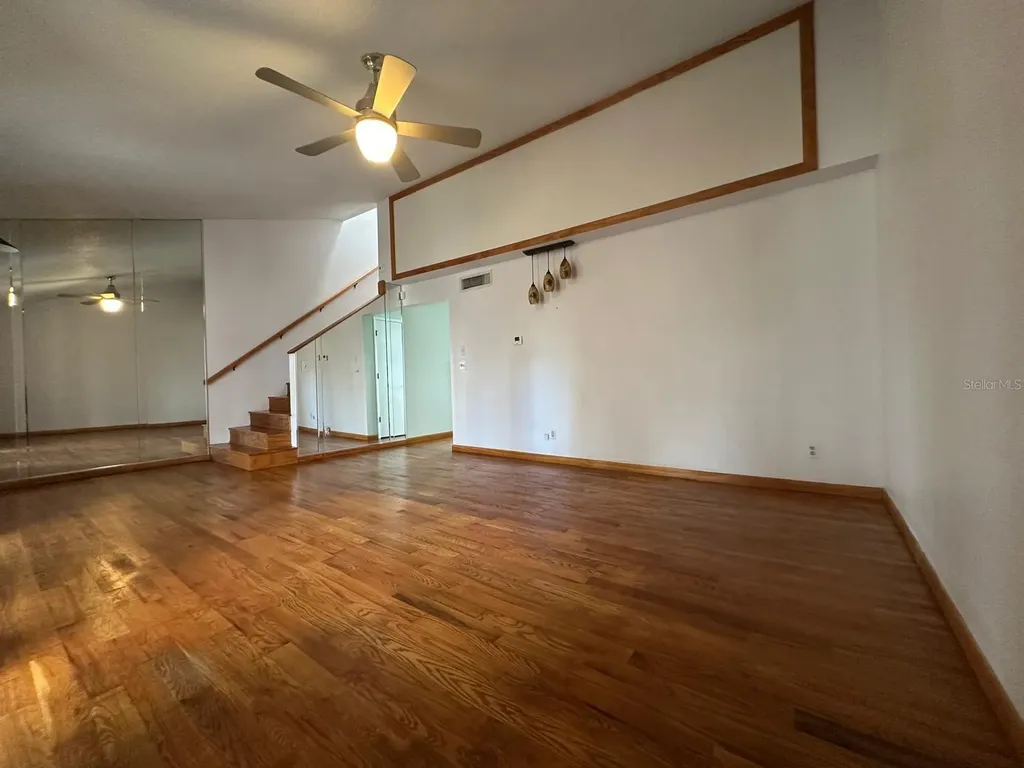 5419 Sweetwater Terrace Circle Tampa FL 33634