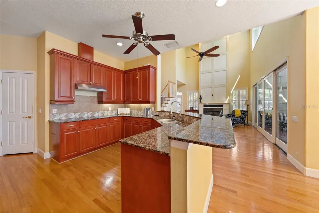 707 Lansden Court Tarpon Springs FL 34689