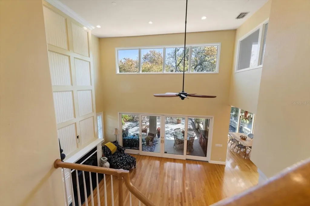 707 Lansden Court Tarpon Springs FL 34689