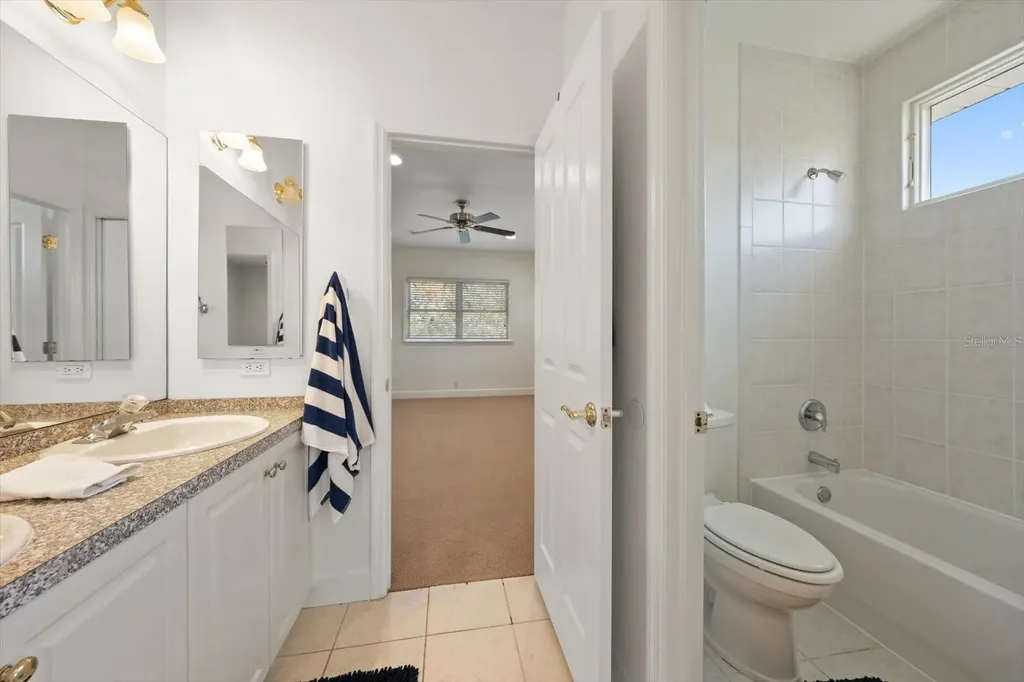 707 Lansden Court Tarpon Springs FL 34689