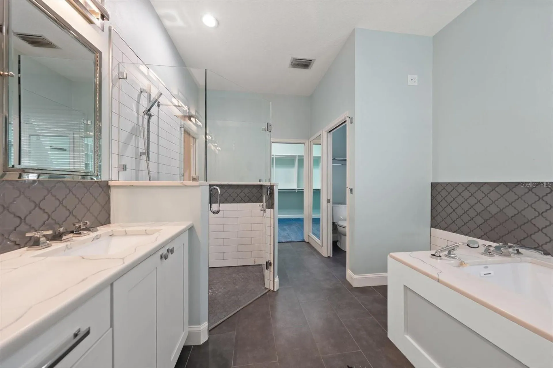 707 Lansden Court Tarpon Springs FL 34689