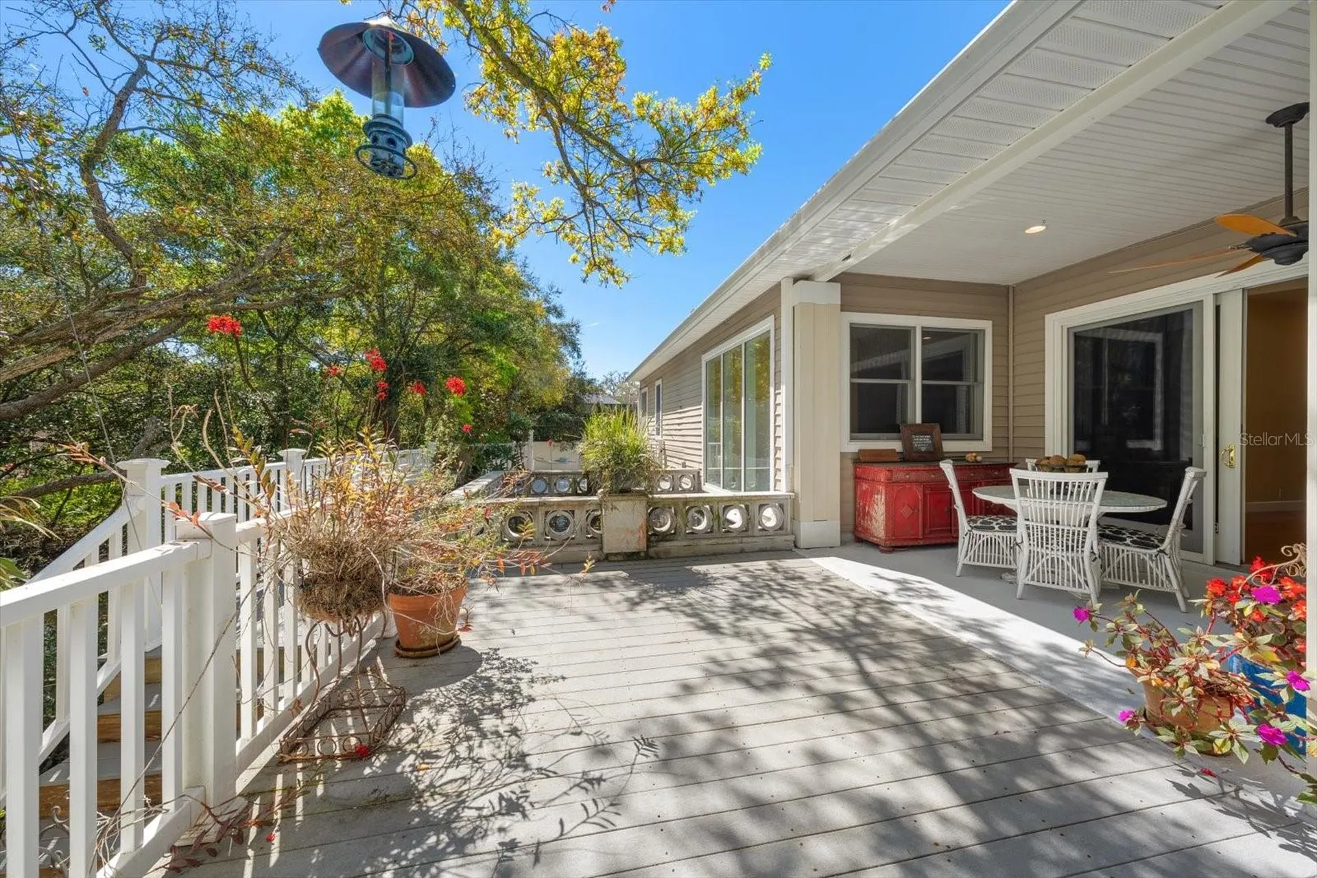 707 Lansden Court Tarpon Springs FL 34689