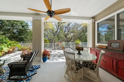 707 Lansden Court Tarpon Springs FL 34689