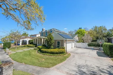 707 Lansden Court Tarpon Springs FL 34689