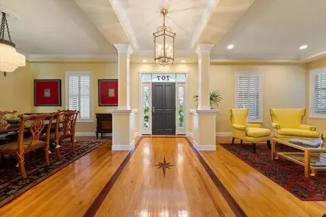 707 Lansden Court Tarpon Springs FL 34689