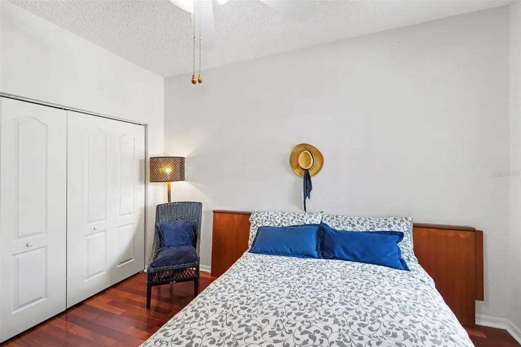 209 Hemingway Drive Oldsmar FL 34677