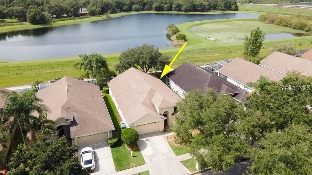 18821 Maisons Drive Lutz FL 33558