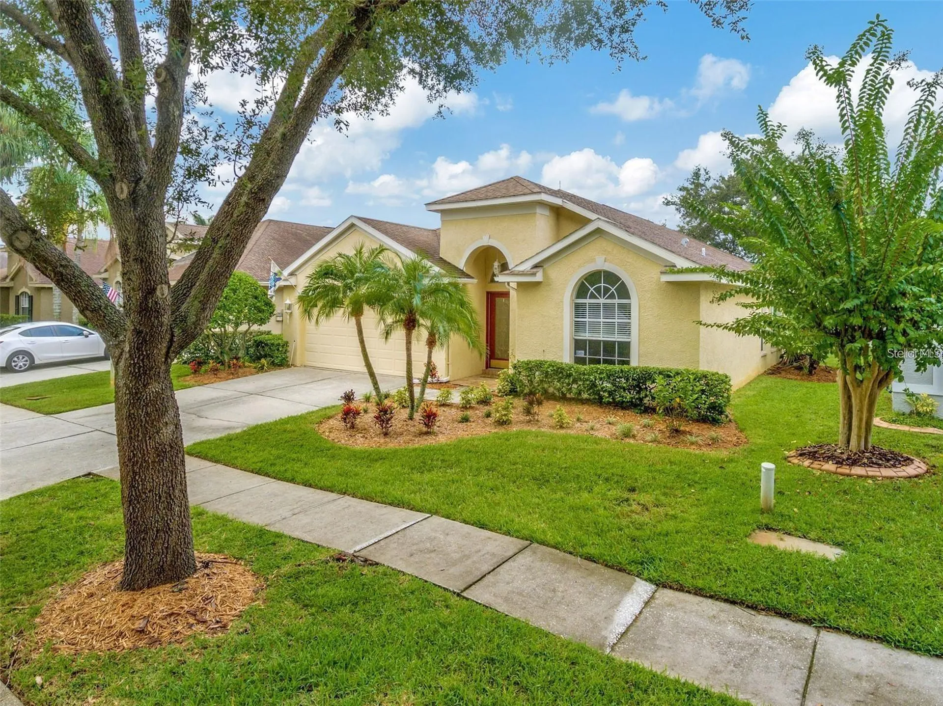 18821 Maisons Drive Lutz FL 33558