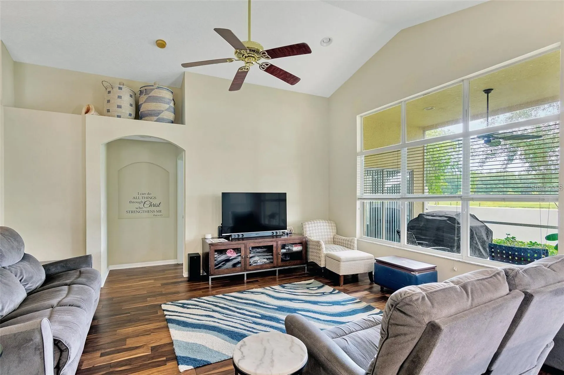 18821 Maisons Drive Lutz FL 33558