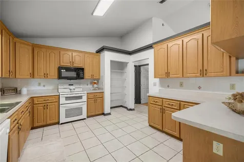 15998 SW 27th Avenue Road Ocala FL 34473