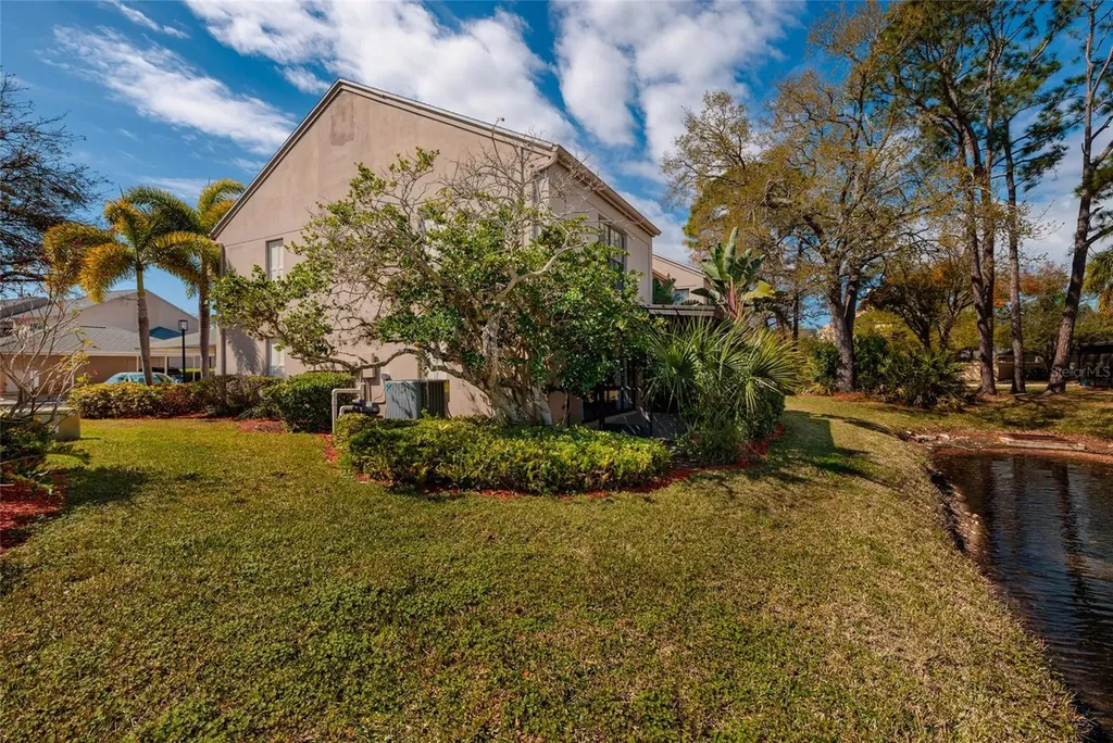 2480 Pelican Court Clearwater FL 33762