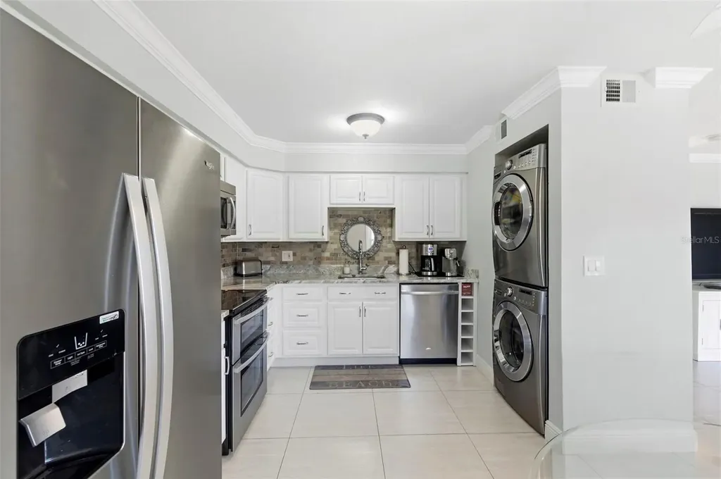 4911 Coquina Key Drive SE St Petersburg FL 33705