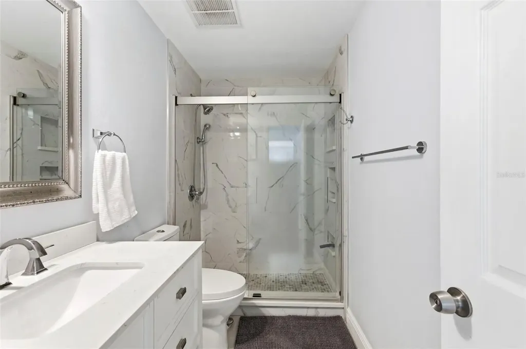 4911 Coquina Key Drive SE St Petersburg FL 33705