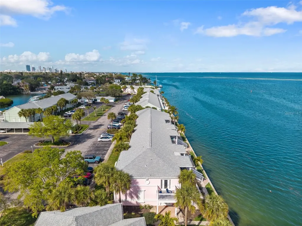 4911 Coquina Key Drive SE St Petersburg FL 33705