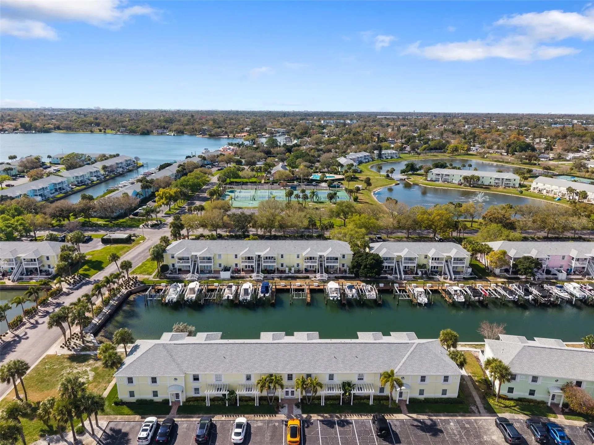 4911 Coquina Key Drive SE St Petersburg FL 33705