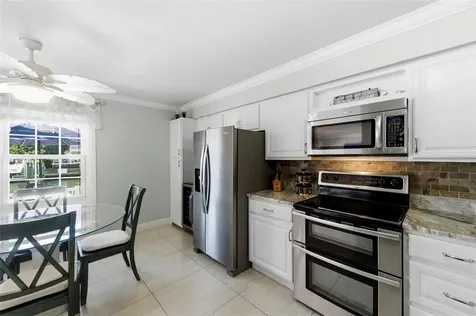 4911 Coquina Key Drive SE St Petersburg FL 33705
