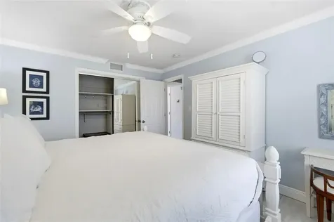 4911 Coquina Key Drive SE St Petersburg FL 33705