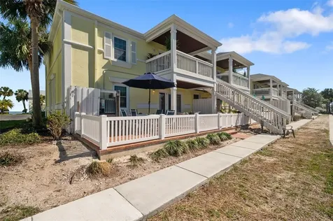 4911 Coquina Key Drive SE St Petersburg FL 33705