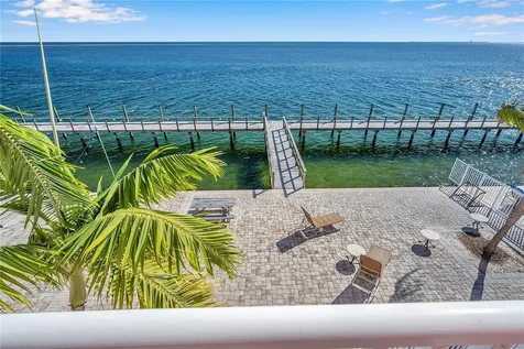 4911 Coquina Key Drive SE St Petersburg FL 33705