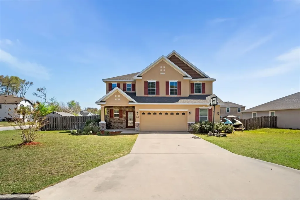 1049 NW 233rd Drive Newberry FL 32669