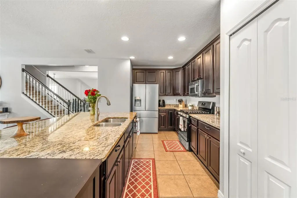 1049 NW 233rd Drive Newberry FL 32669
