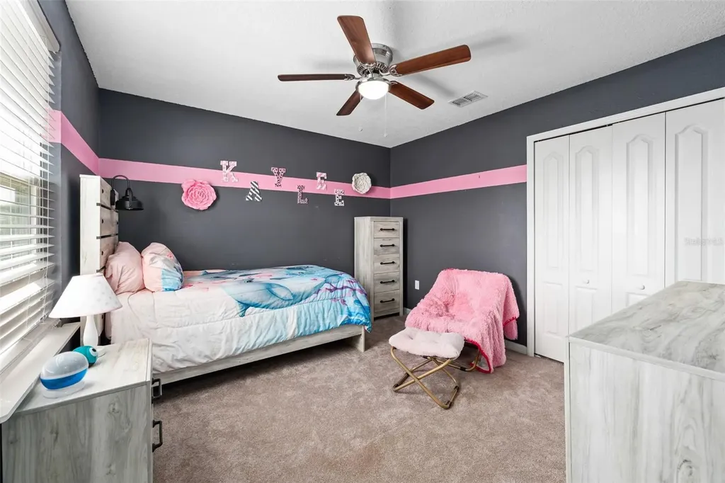 1049 NW 233rd Drive Newberry FL 32669
