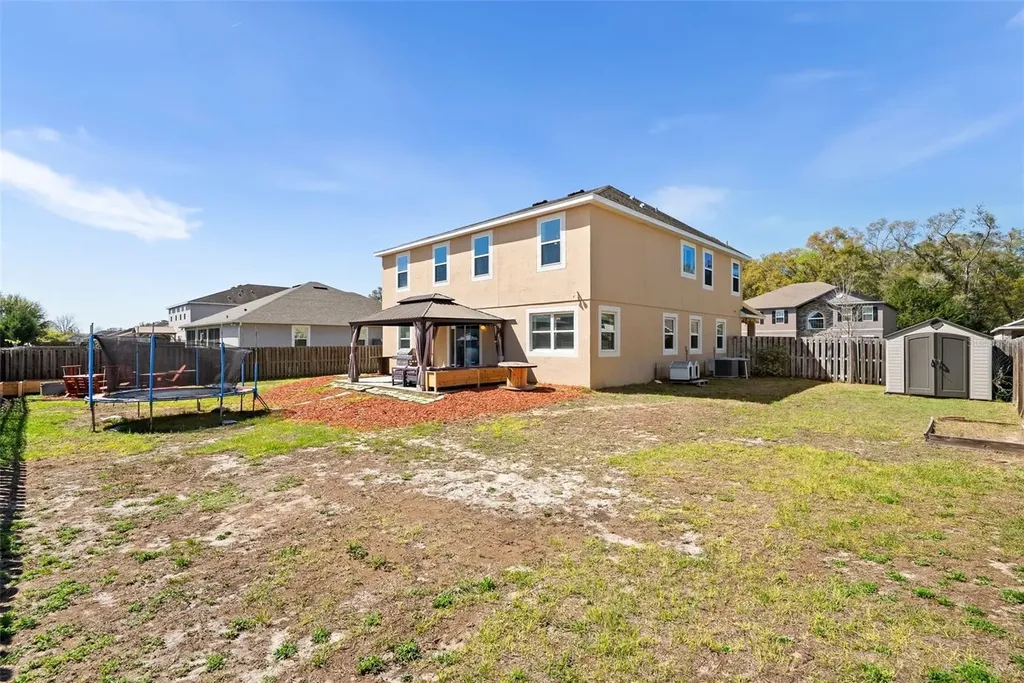 1049 NW 233rd Drive Newberry FL 32669
