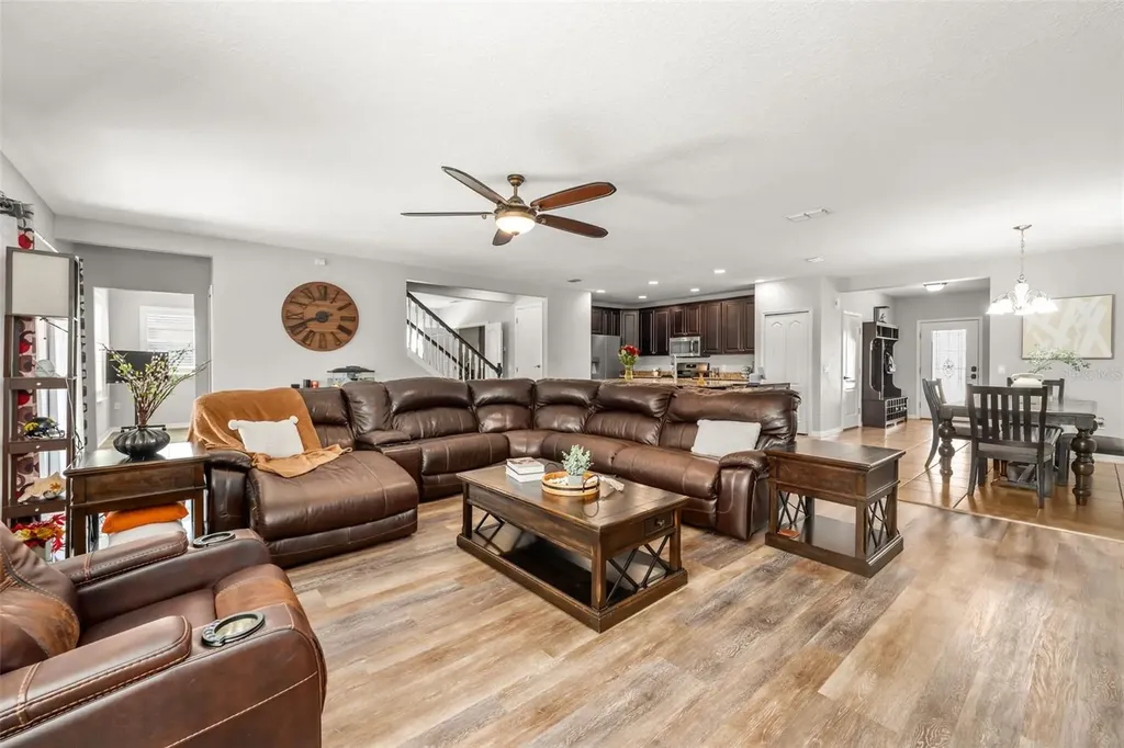 1049 NW 233rd Drive Newberry FL 32669