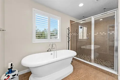 1049 NW 233rd Drive Newberry FL 32669